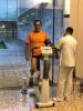 Pacient pedalant a la Unitat de Rehabilitació Cardíaca per La Marató de TV3