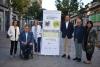 Els representants de les entitats organitzadores de la Setmana commemorativa del Dia Mundial de la Salut Mental 2019 a la rambla gironina, seu de la propera celebració. 