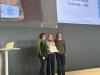 Imma Espejo i Esther Palma recollint l'acreditació 